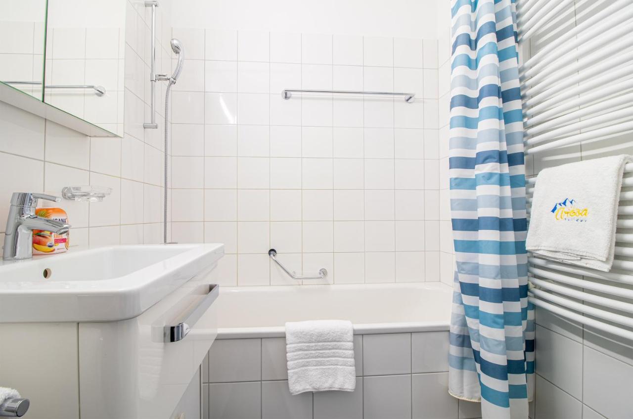 Viktoria B32 By Arosa Holiday エクステリア 写真